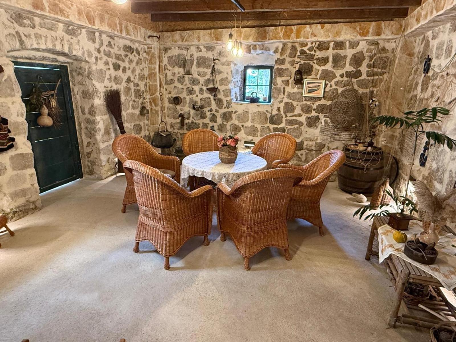 Peaceful House In Dubrovnik Apartment Exterior photo